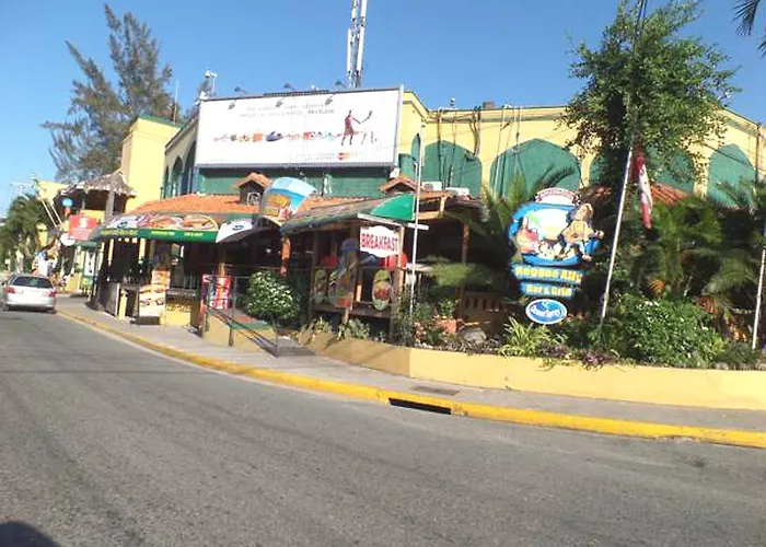 Apartamento Turtle Towers 22 C - *